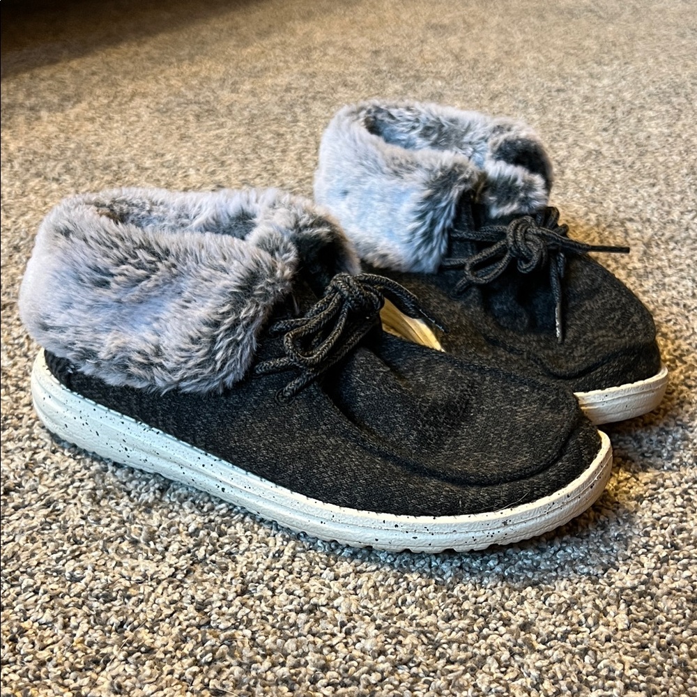 Hey Dude Black and Gray Women's Moccasins